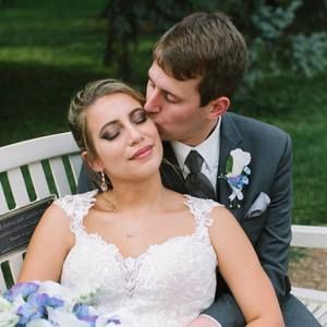 Meet your Posher, Iris